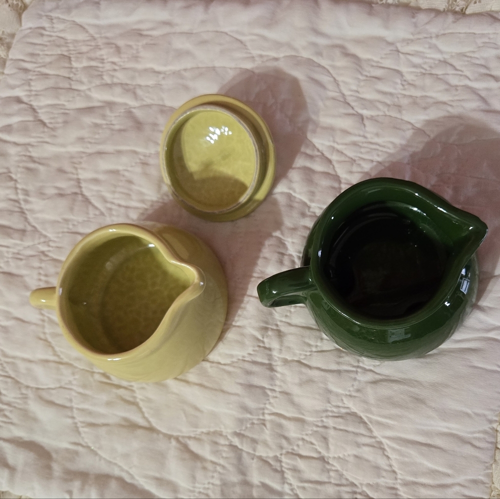 Set/2 Vintage Pottery Mini Pots - Picture 3 of 16